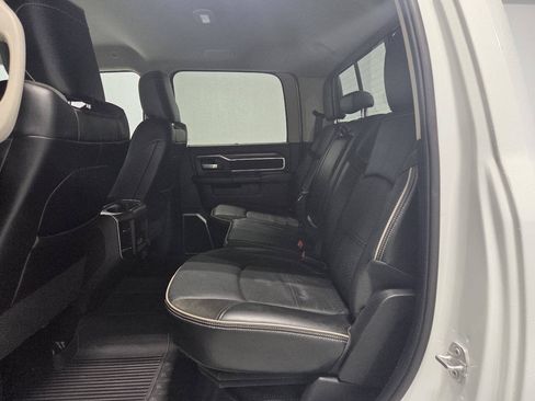 Used 2023 RAM 2500 Laramie AWD/4WD image 14