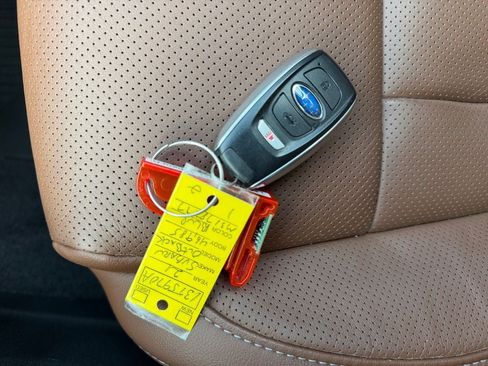 Used 2021 Subaru Outback Touring XT AWD/4WD image 34