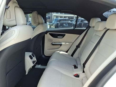 Used 2023 Mercedes-Benz C 300 Sedan image 10