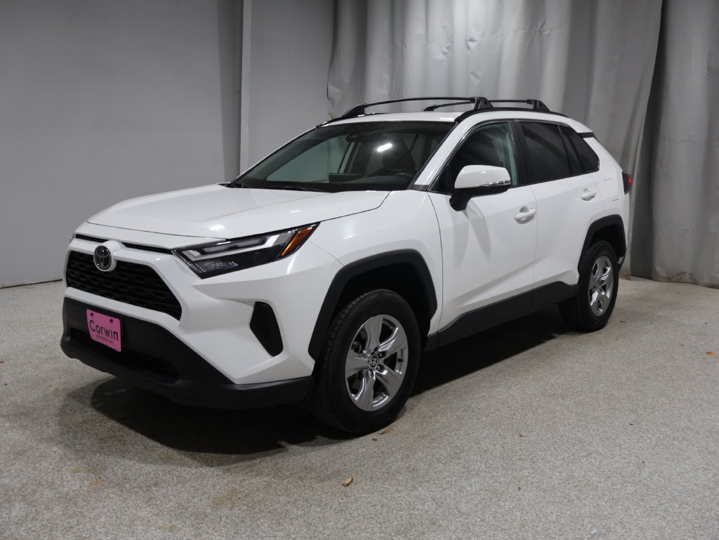 Used 2025 Toyota RAV4 XLE w/ Convenience Package AWD/4WD image 6
