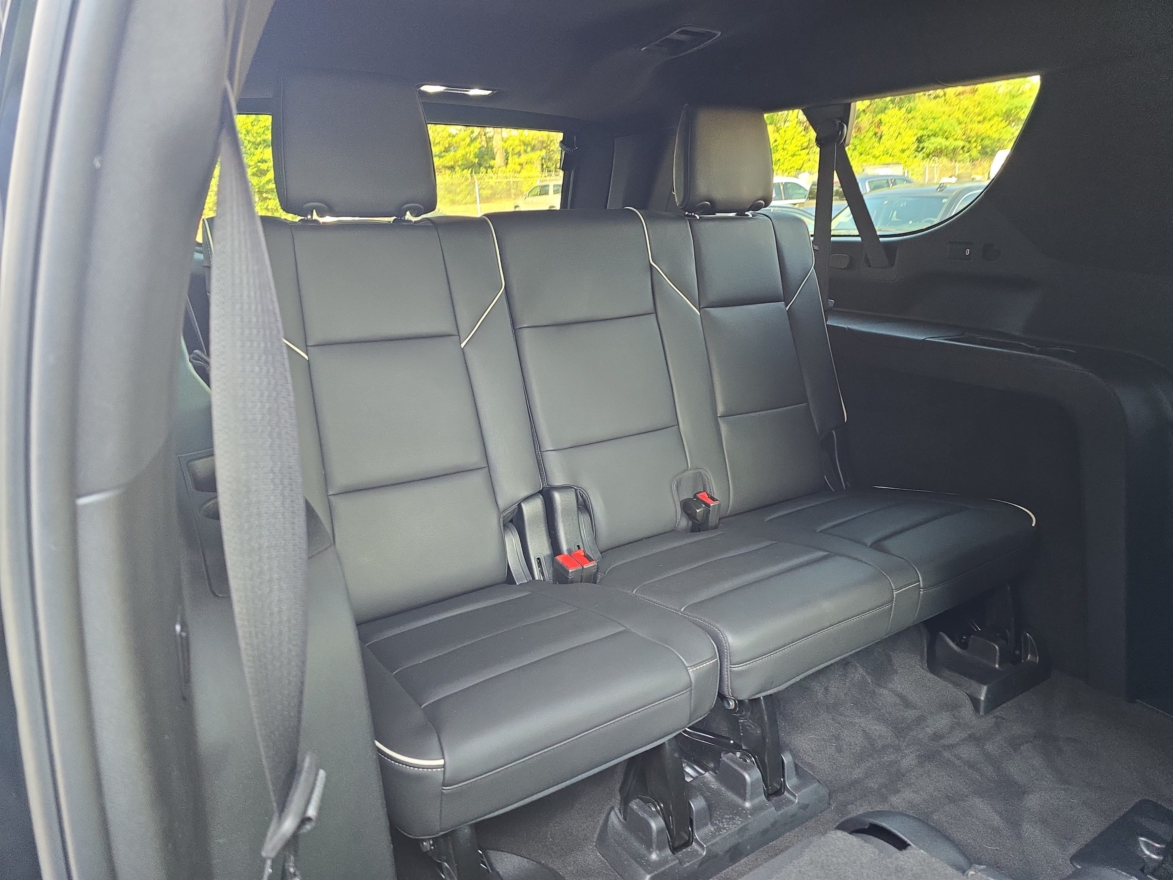 Used 2022 Cadillac Escalade ESV Sport w/ Touring Package AWD/4WD image 12