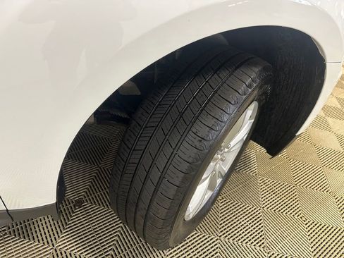 Used 2016 Chevrolet Equinox LT w/ Convenience Package image 27