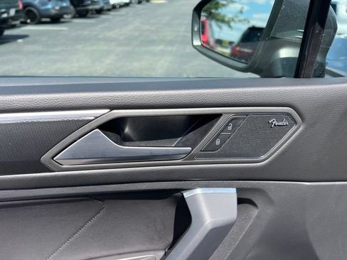 Used 2019 Volkswagen Tiguan SEL Premium AWD/4WD image 30