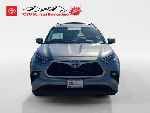 Certified 2025 Toyota Highlander XLE AWD/4WD image 8