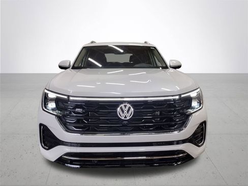 New 2026 Volkswagen Atlas SEL Premium R-Line AWD/4WD image 4