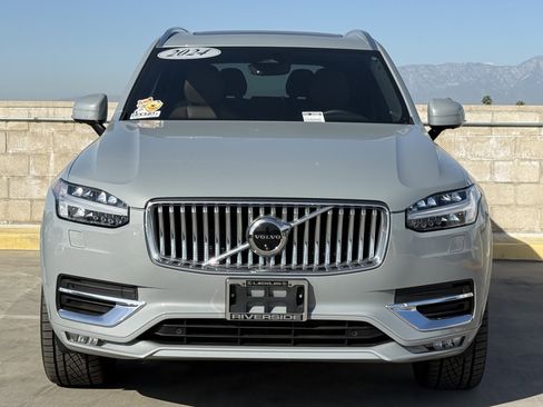 Used 2024 Volvo XC90 B5 Plus image 6