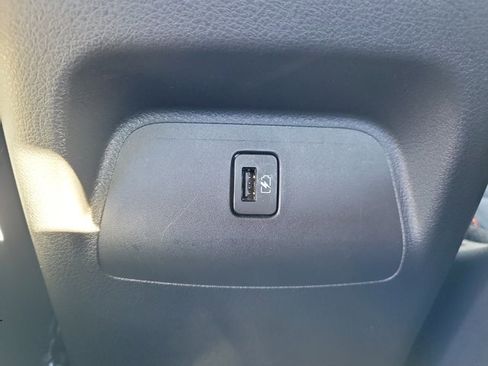 Used 2025 Nissan Sentra SR image 16