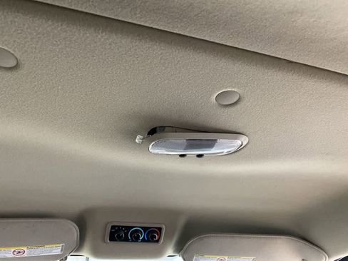 Used 2017 Chevrolet Express 2500 LT w/ LT Preferred Equipment Group image 31