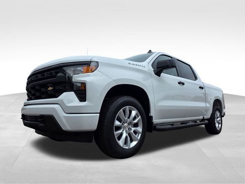 New 2026 Chevrolet Silverado 1500 Custom RWD image 9