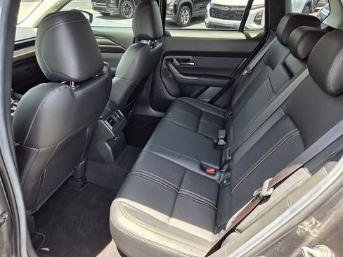 Used 2025 MAZDA CX-50 AWD 2.5 S w/ Premium Plus Pkg image 11
