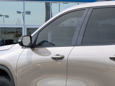 New 2026 Chevrolet Traverse Z71 AWD/4WD image 12