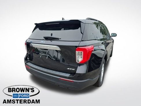 Used 2023 Ford Explorer XLT AWD/4WD image 8