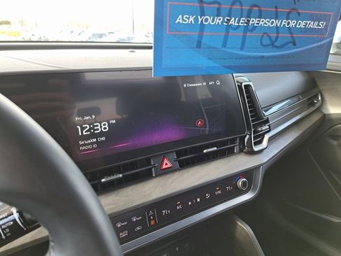 Used 2024 Kia Sportage X-Line w/ X-Line Premium Package image 10