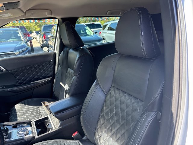 Used 2022 Mitsubishi Outlander SEL AWD/4WD image 9