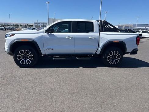 Certified 2025 GMC Canyon AT4 w/ Nightfall Edition image 4