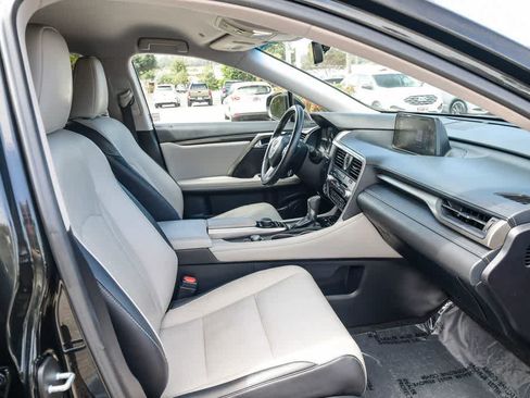 Used 2018 Lexus RX 350L FWD w/ Accessory Package image 15