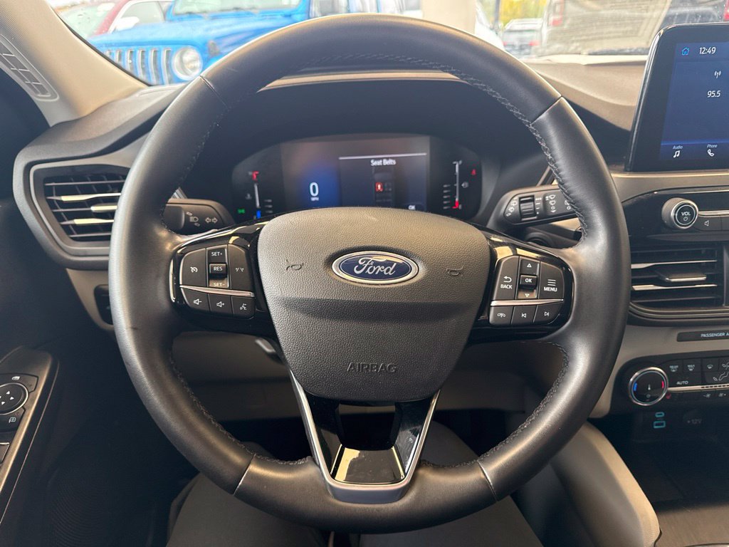 Used 2023 Ford Escape Active AWD/4WD image 14