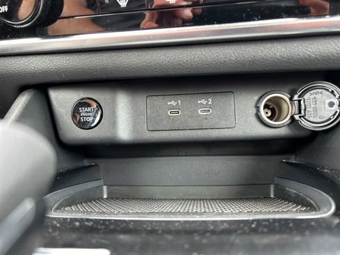 Used 2025 Nissan Rogue S AWD/4WD image 92