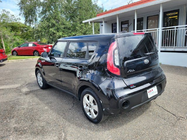 Used 2018 Kia Soul FWD image 3