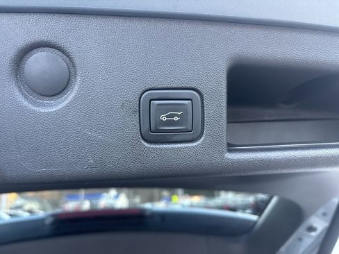 Certified 2024 Chevrolet Equinox RS w/ RS Leather Package image 21