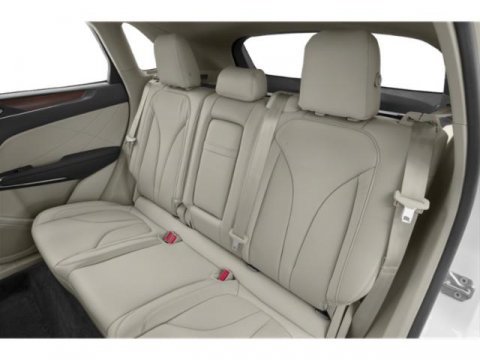 Used 2019 Lincoln MKC Select w/ Select Plus Package FWD image 13