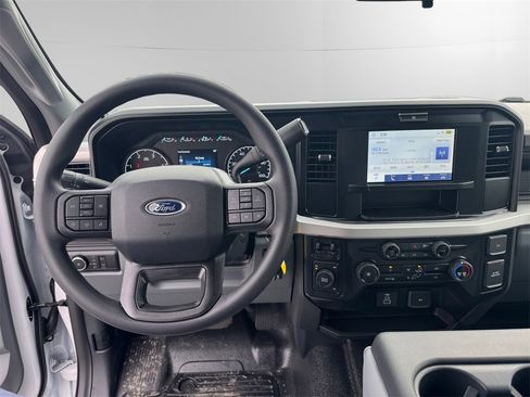 New 2026 Ford F450 XL image 10