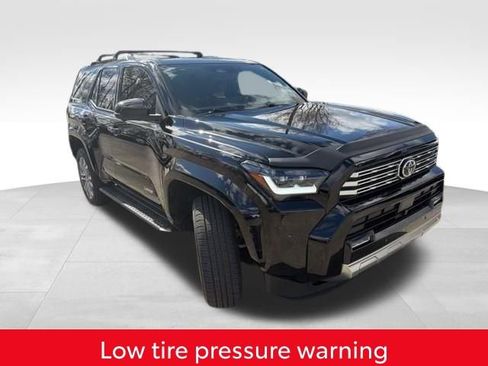 Used 2025 Toyota 4Runner Limited image 9