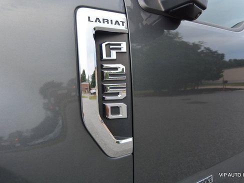 Used 2019 Ford F250 Lariat w/ Lariat Ultimate Package image 38