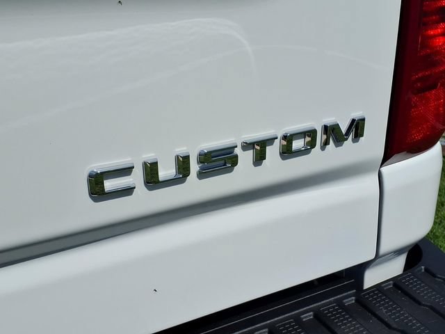 New 2026 Chevrolet Silverado 2500 Custom w/ Custom Value Package AWD/4WD image 19
