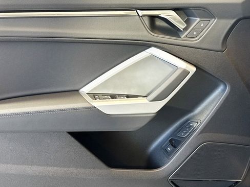 New 2025 Audi Q3 2.0T Premium image 15