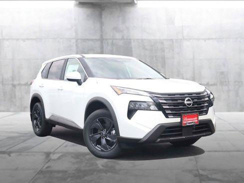 New 2026 Nissan Rogue SV AWD/4WD image 2