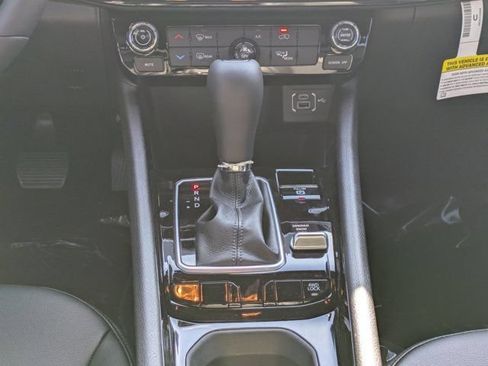 New 2026 Jeep Compass Latitude AWD/4WD image 17