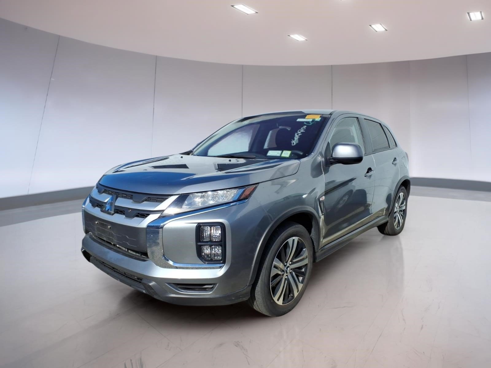 Used 2025 Mitsubishi Outlander Sport AWD image 2