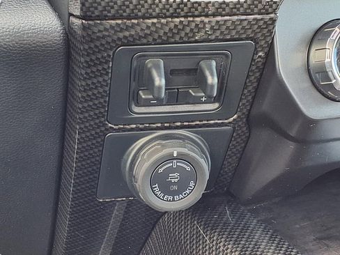 Used 2022 Ford F250 Lariat w/ Lariat Ultimate Package image 13