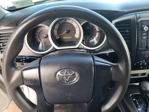 Used 2014 Toyota Tacoma 2WD Regular Cab image 14