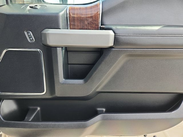Used 2017 Ford F350 Platinum w/ FX4 Off-Road Package AWD/4WD image 34