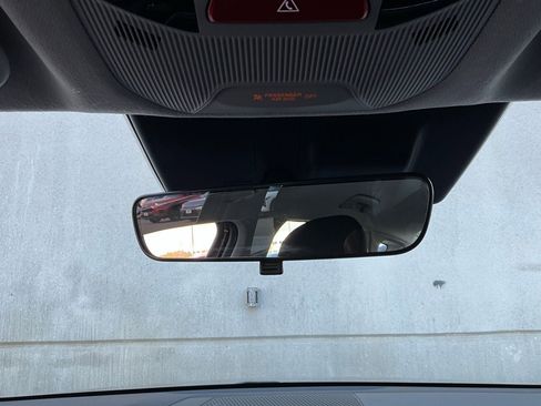 Used 2025 Kia K4 LXS image 16