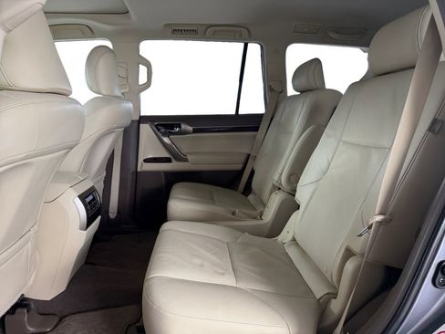 Used 2017 Lexus GX 460 Premium AWD/4WD image 16