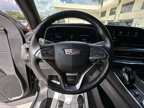 Certified 2023 Cadillac Escalade ESV Luxury RWD image 22