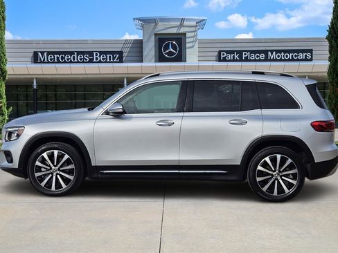 Certified 2022 Mercedes-Benz GLB 250 image 3