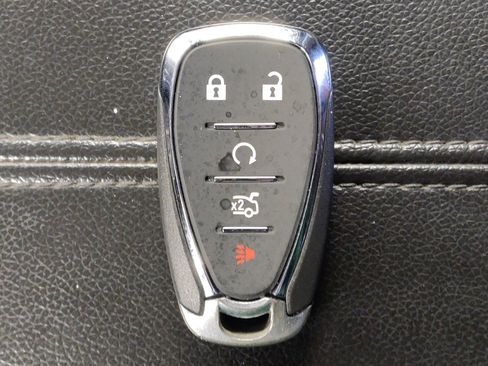 Used 2022 Chevrolet Malibu LT FWD image 32