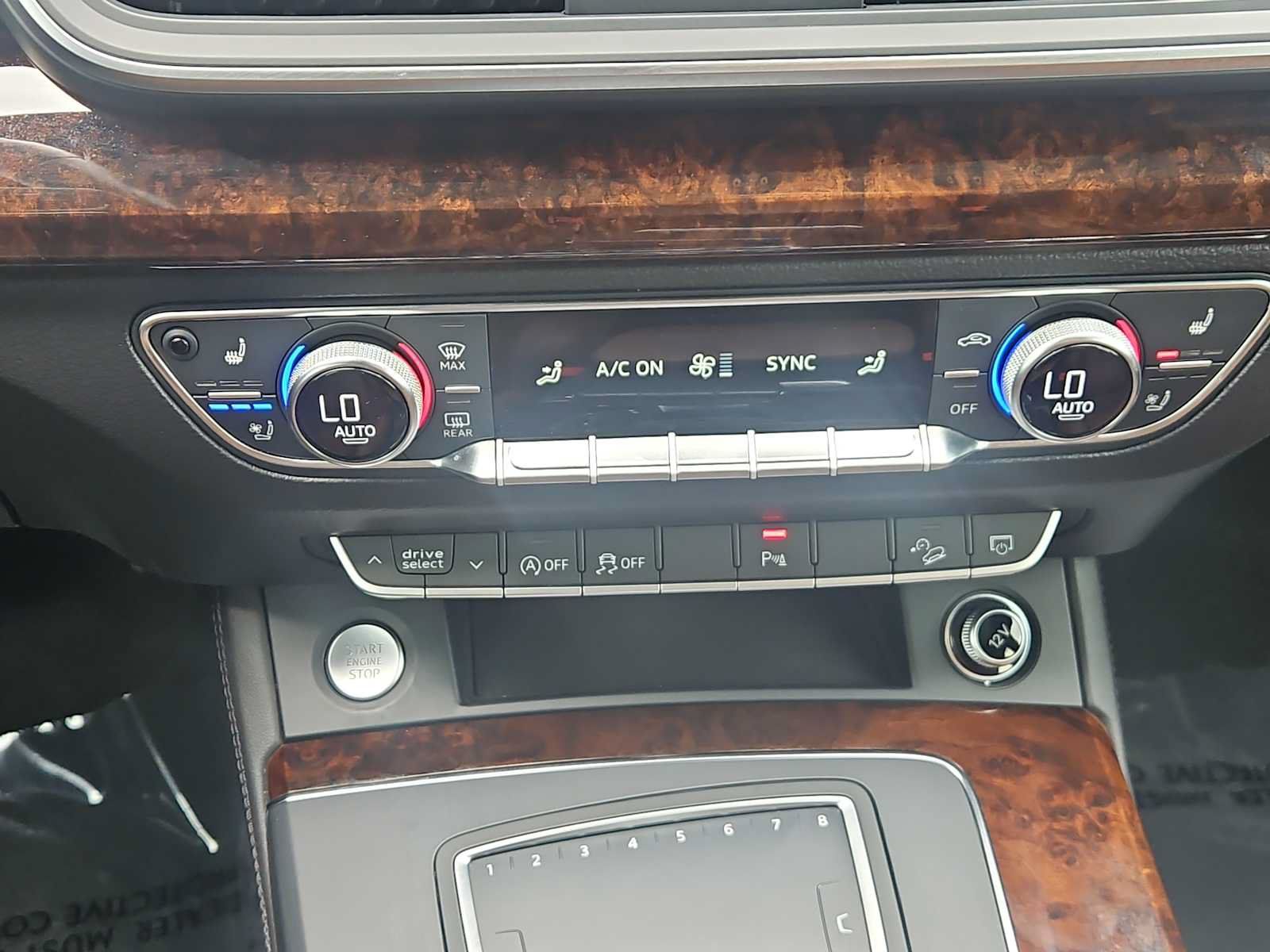 Used 2018 Audi Q5 Prestige w/ Prestige Package AWD/4WD image 17