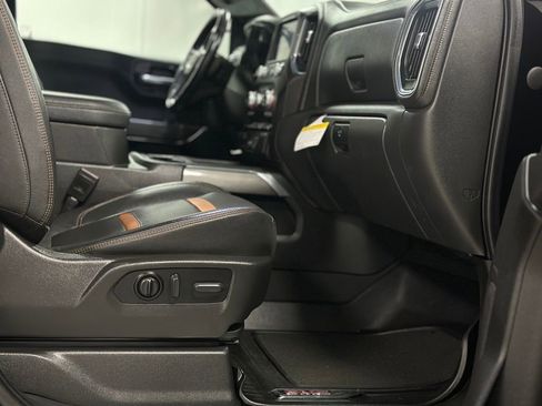 Used 2021 GMC Sierra 1500 AT4 image 26