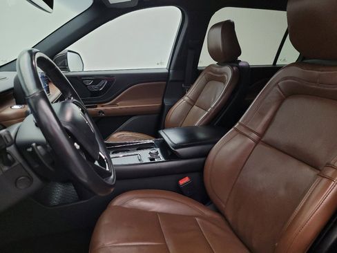 Used 2020 Lincoln Aviator Reserve w/ Equipment Group 201A RWD image 17