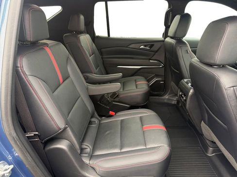 Certified 2024 Chevrolet Traverse RS w/ LPO, Floor Liner Package image 18