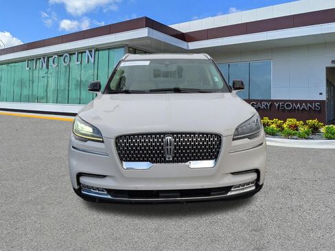 Used 2020 Lincoln Aviator Reserve w/ Elements Package Plus AWD/4WD image 9