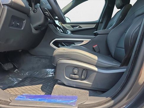 New 2026 Jaguar F-PACE R-Dynamic S image 25
