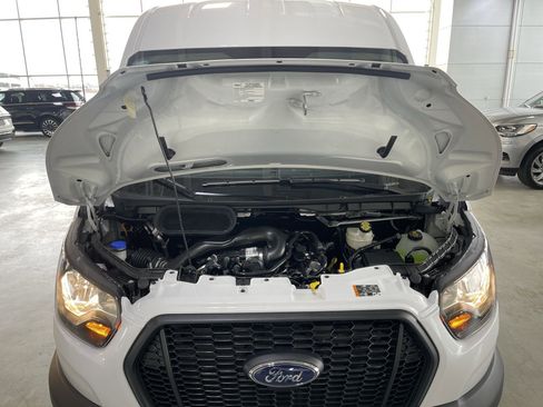 New 2024 Ford Transit 250 148 Medium Roof image 43