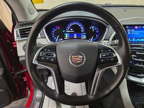 Used 2015 Cadillac SRX Luxury image 14