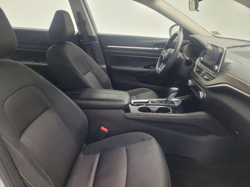 Used 2023 Nissan Altima 2.5 SV image 21